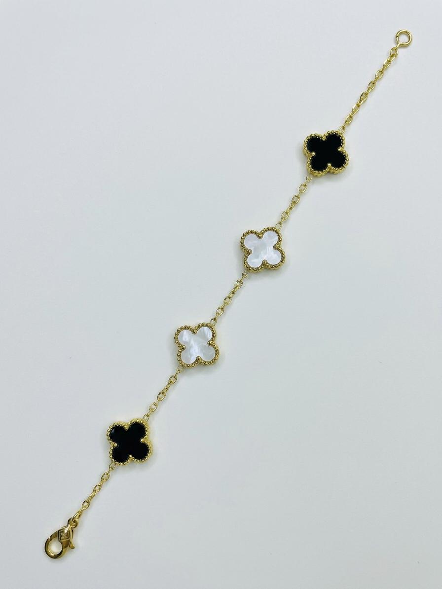 2-in-1 Classic Black & White Clover Bracelet