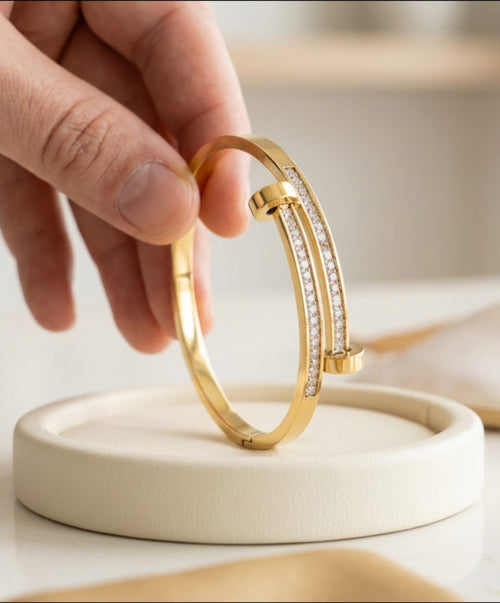 Celestia Double-Line Nail Bracelet